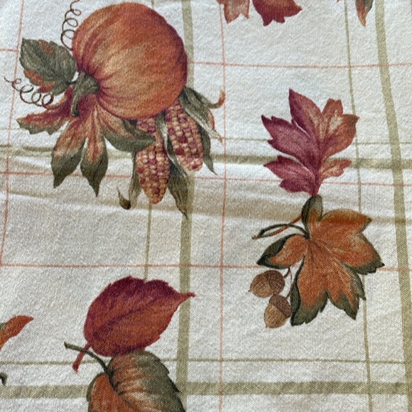 Thanksgiving Tablecloth - Picture 3 of 3